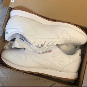 BRAND NEW REEBOK CLASSICS